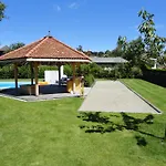 Land Luxury Apartamento *